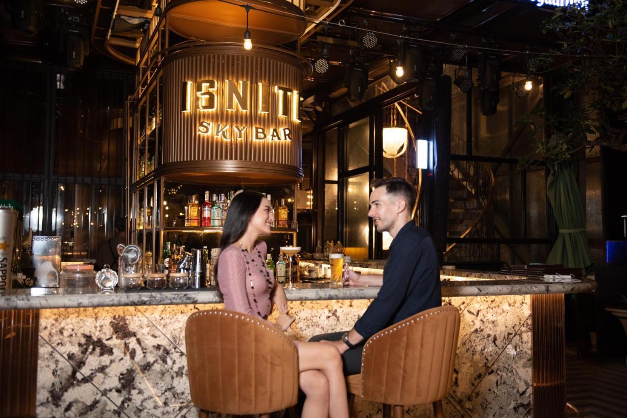 Peridot Grand Luxury Boutique Hotel Ханой Экстерьер фото Sky Bar
