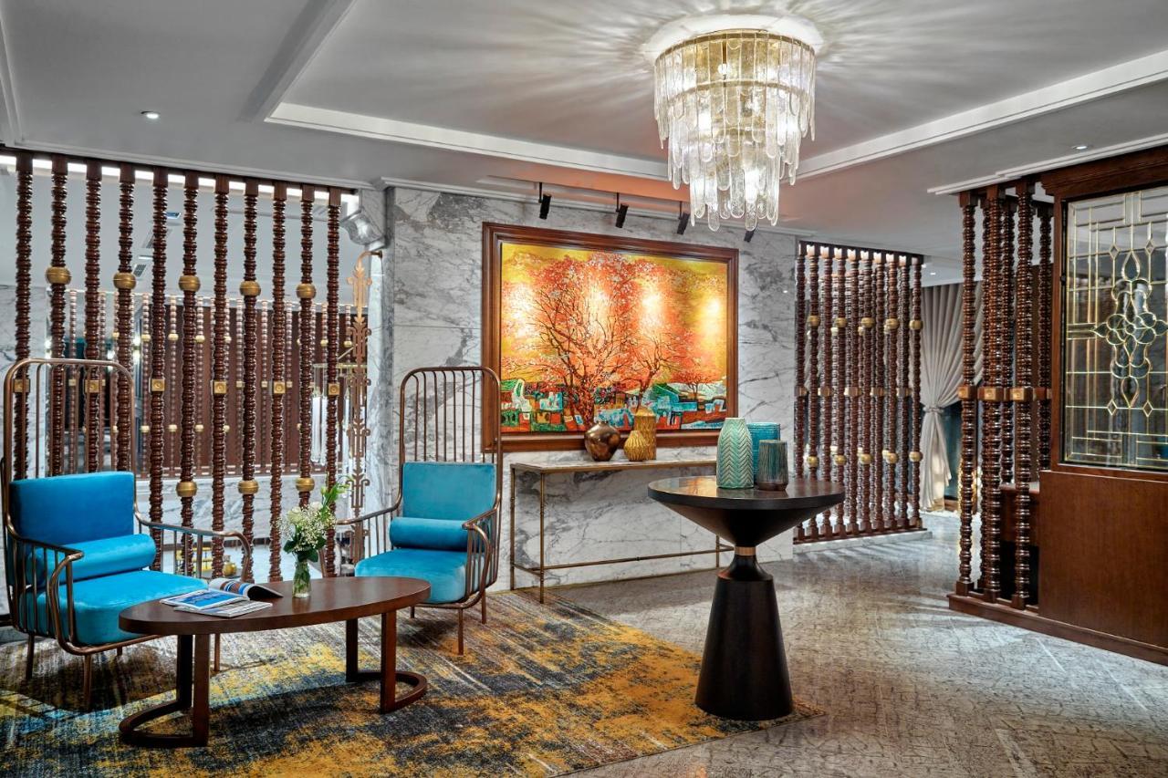 Peridot Grand Luxury Boutique Hotel Ханой Экстерьер фото The lobby of the hotel