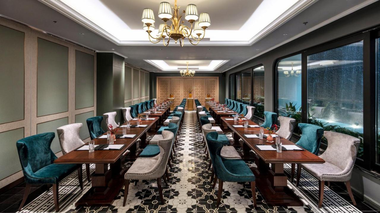 Peridot Grand Luxury Boutique Hotel Ханой Экстерьер фото The interior of the restaurant