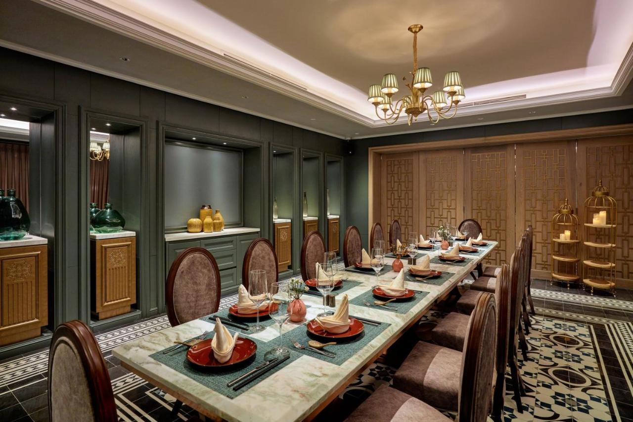 Peridot Grand Luxury Boutique Hotel Ханой Экстерьер фото Private dining room at the restaurant