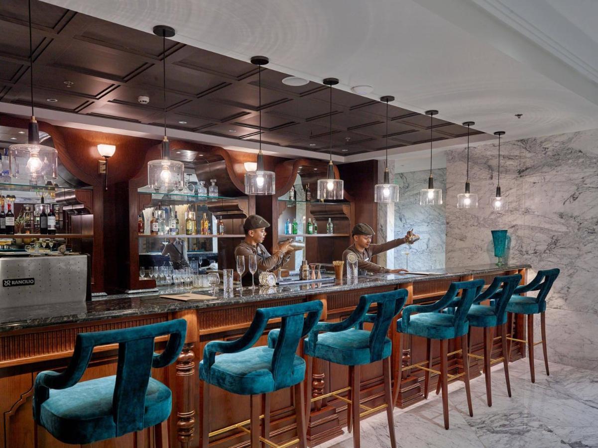 Peridot Grand Luxury Boutique Hotel Ханой Экстерьер фото The bar at the hotel