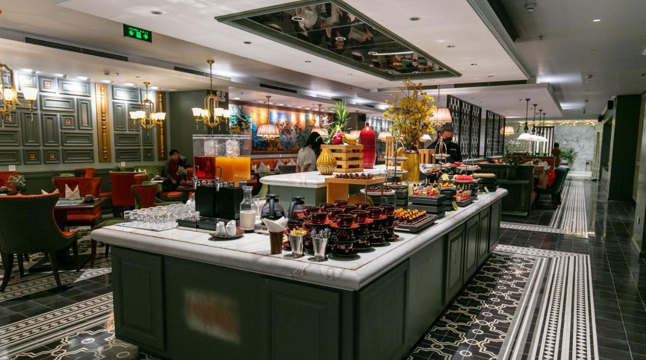 Peridot Grand Luxury Boutique Hotel Ханой Экстерьер фото The interior of the restaurant