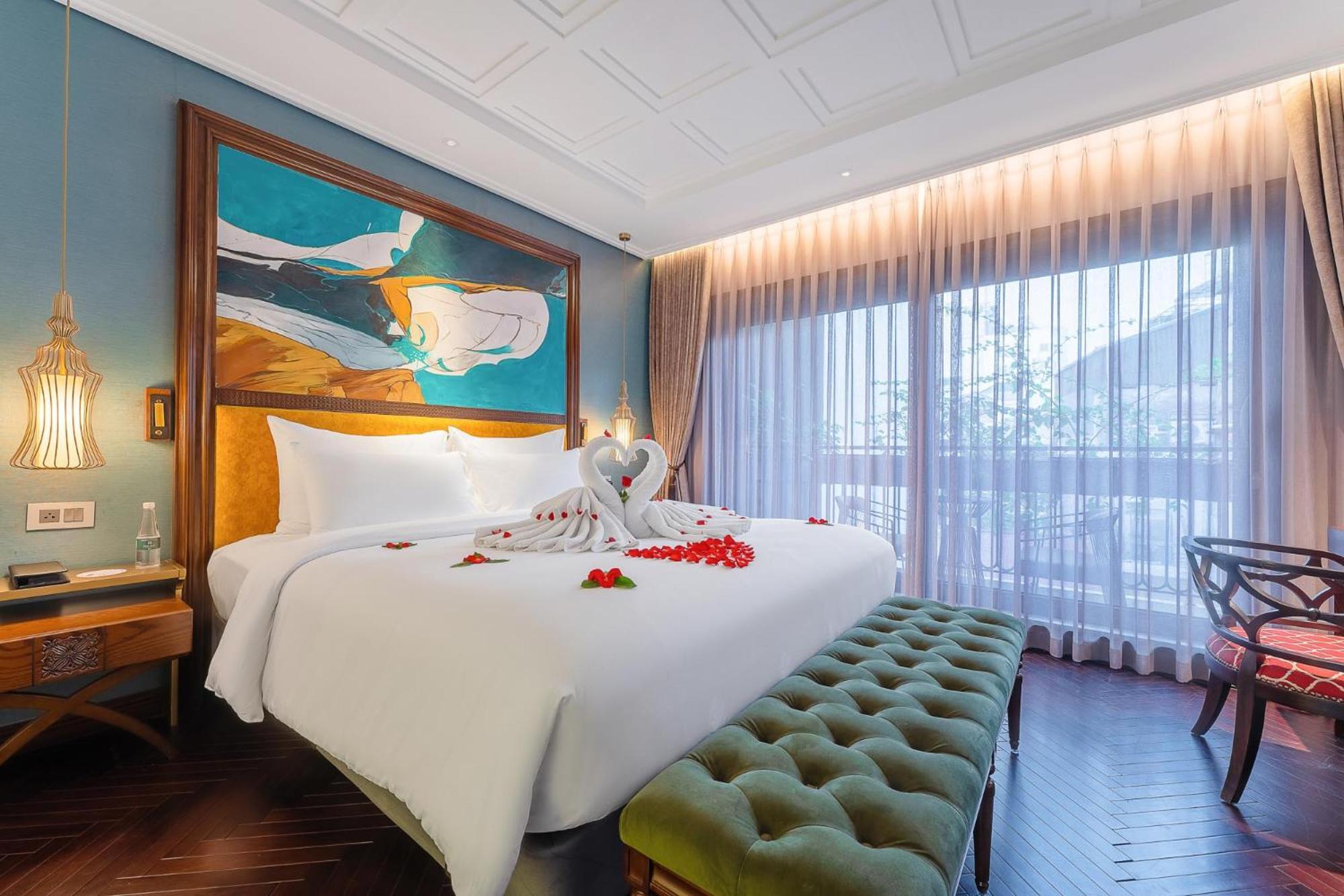 Peridot Grand Luxury Boutique Hotel Ханой Экстерьер фото Deluxe Ocean View